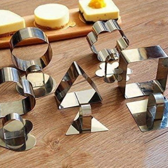 3D Cake Molds with Pusher Lifter Cooking Rings Set of 41 Pack (4 Styles) - Picture 5 of 15